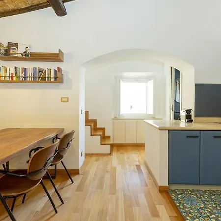 Monti - Stunning Loft In The Heart Of Rome's Monti Apartment *