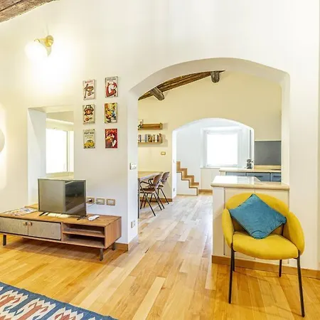 Apartment Monti - Stunning Loft In The Heart Of Rome's Monti *