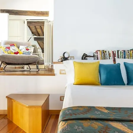 Apartment Monti - Stunning Loft In The Heart Of Rome's Monti *